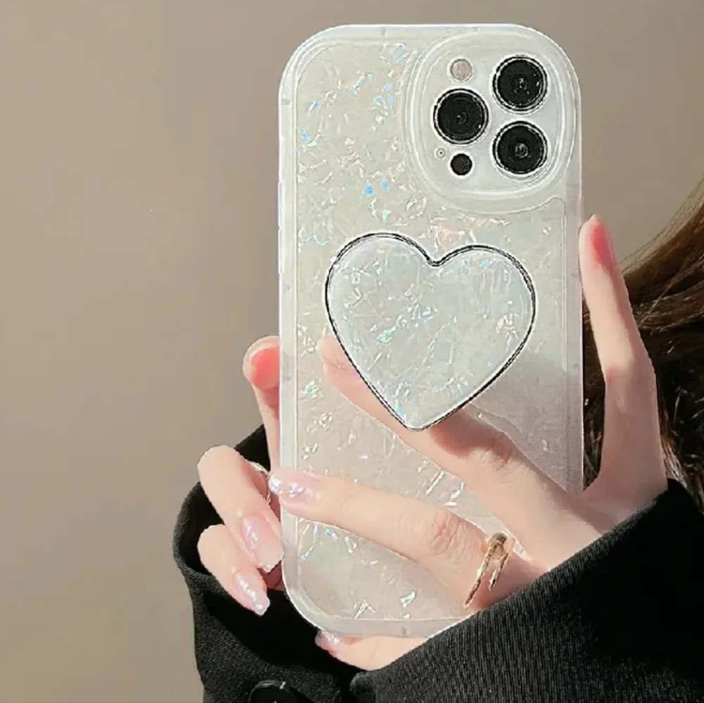 Brand new Apple IPhone 14 Pro Max Love heart bracket 🖤🖤🖤Silicone Phone